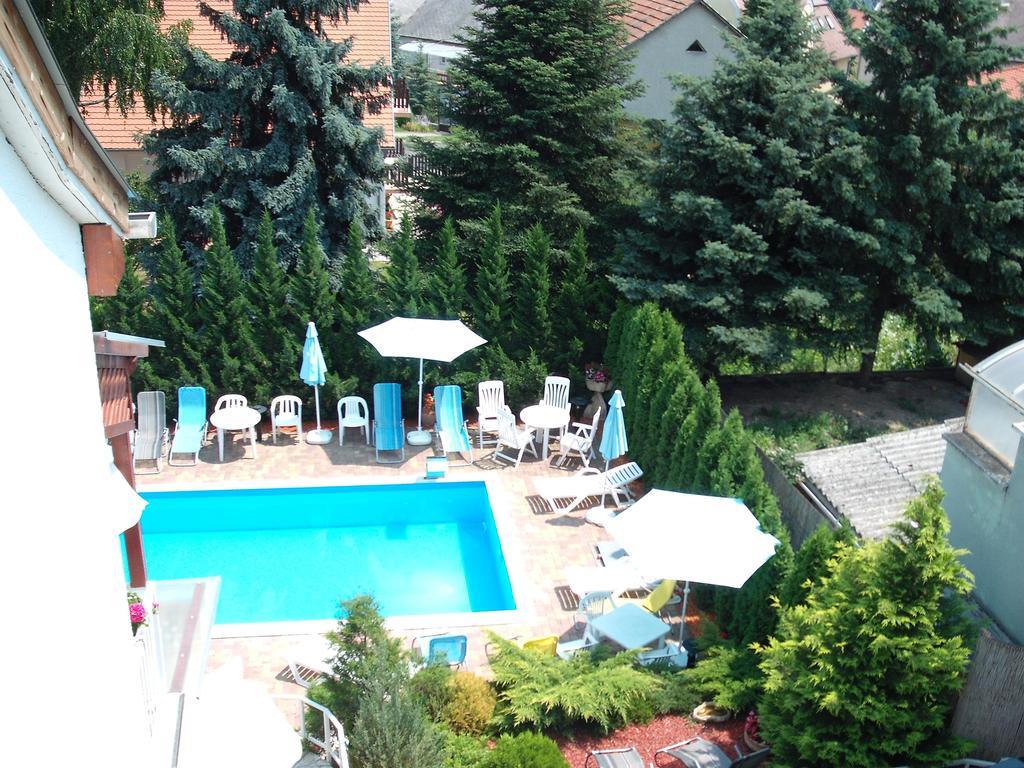 Apart Hevizi Haz Bagian luar foto