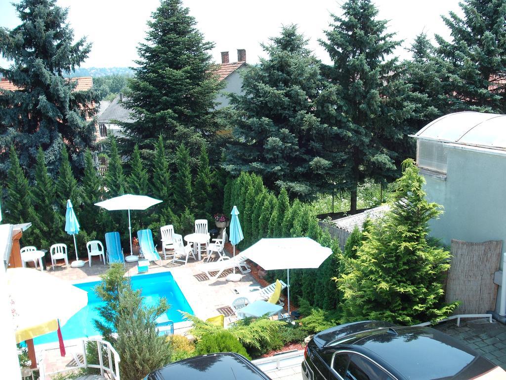 Apart Hevizi Haz Bagian luar foto