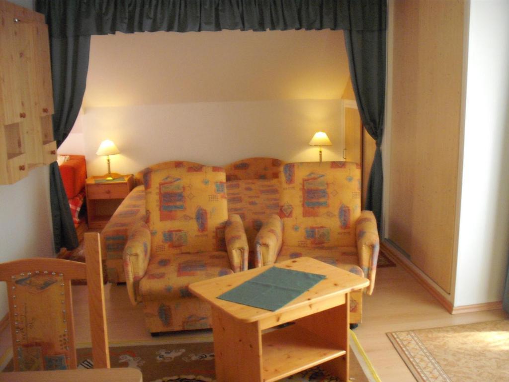 Apart Hevizi Haz Ruang foto