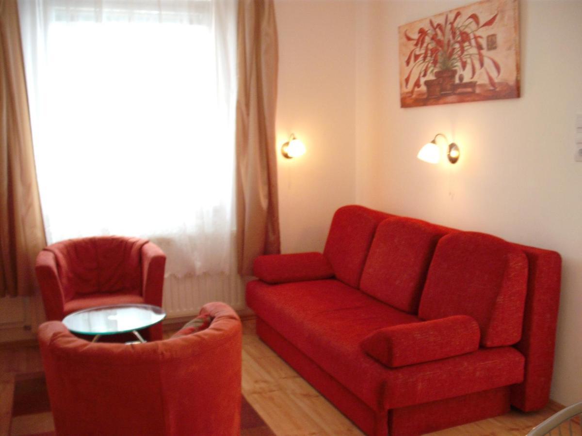 Apart Hevizi Haz Ruang foto
